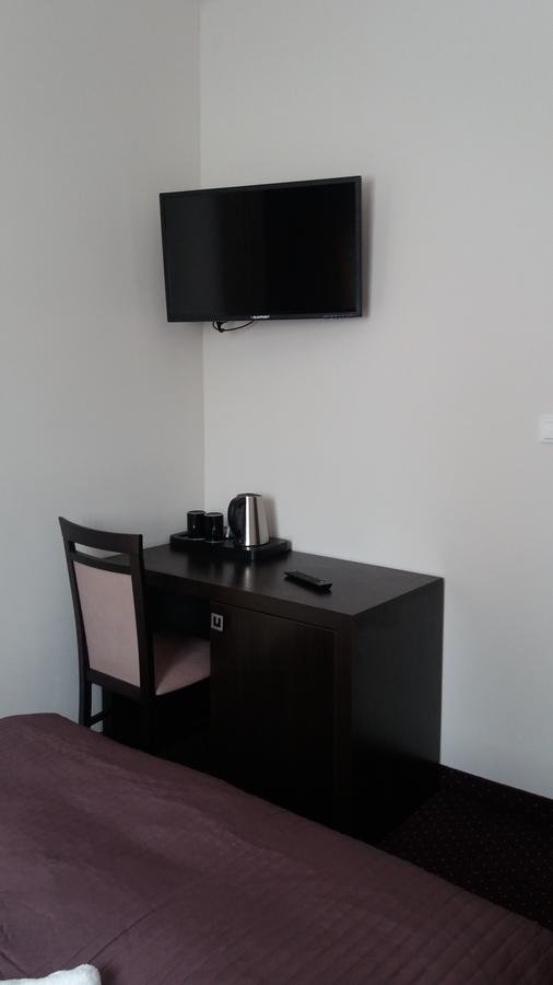 Scsk Pol Lawy Hotel Pulawy Exterior photo